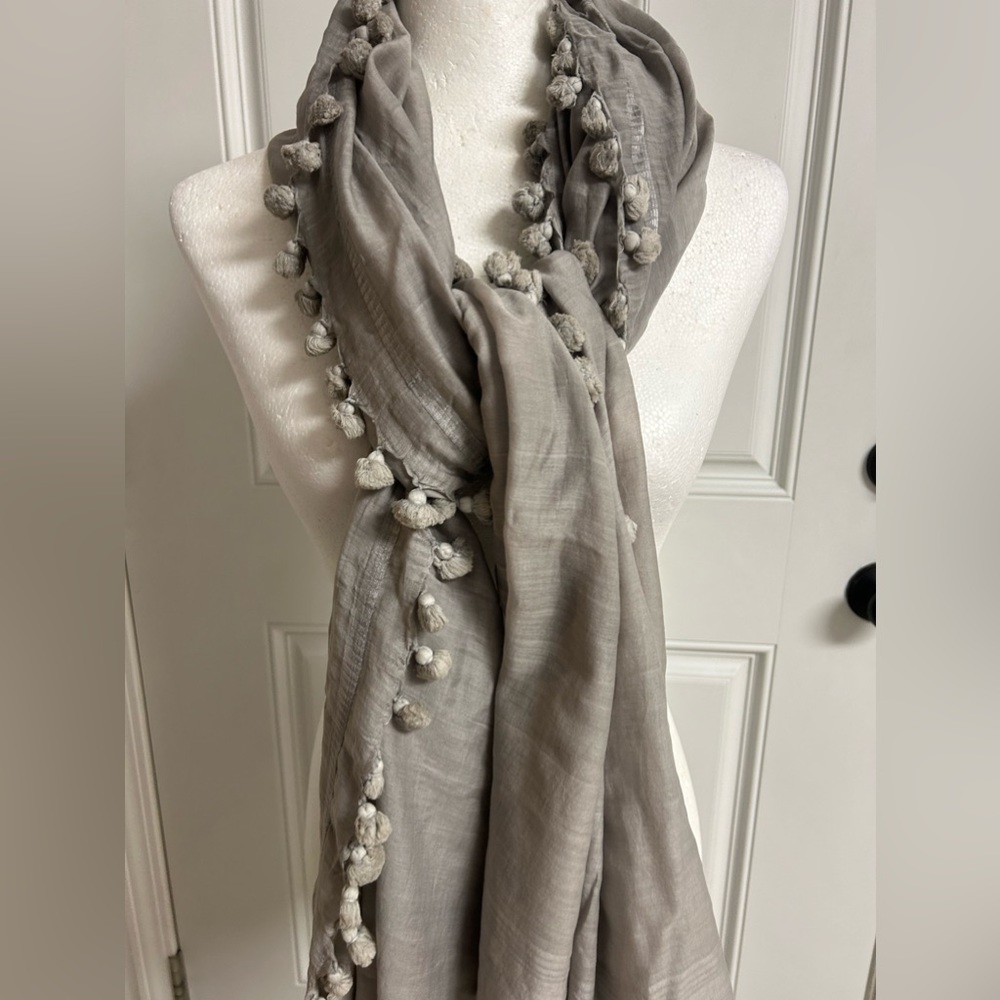 Ellie Tahari Cement Gray Silk Blend Tasseled Scarf NWT